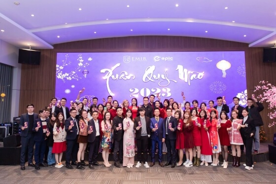 cong ty co phan tap doan dau tu emir