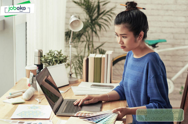 mot nhan vien thiet ke noi that gioi phai hoi tu day du cac yeu to nay