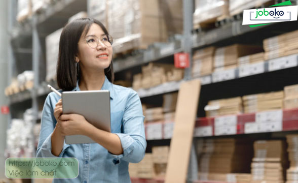 nhan vien thua mua co can gioi tieng anh