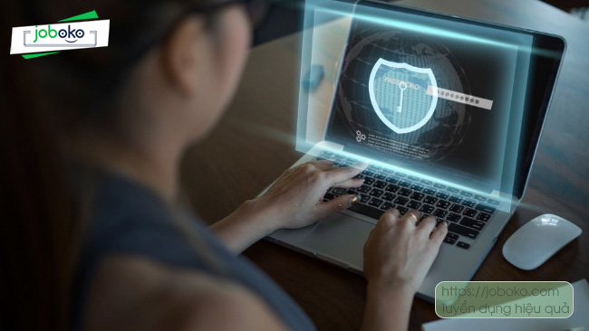 kinh nghiem tuyen dung chuyen vien quan tri he thong 2