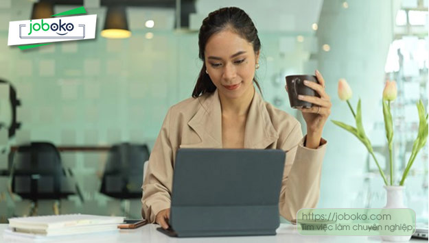 tao dung hinh anh nguoi nhan vien van phong chuyen nghiep 2