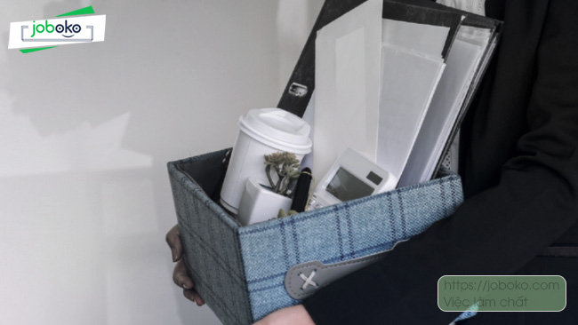 nghi viec khong bao truoc 3